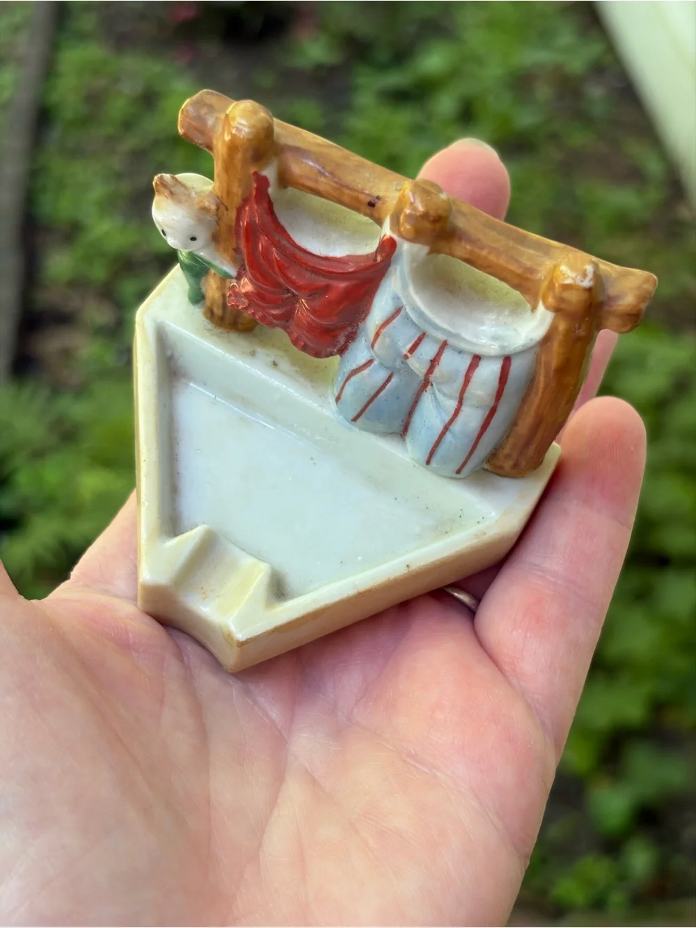 Vtg Occupied Japan Ceramic Cat Clothesline Ashtray Match Holder Rare Mid Century